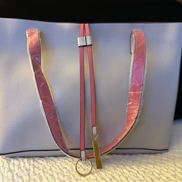 Mary Kay Cream and Rose Faux Leather Tote - Picture 2 of 10